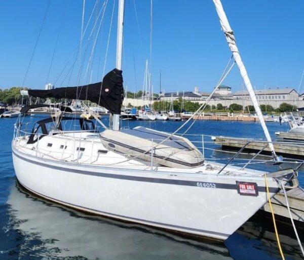 CS36 Bareboat sailing charters kingston 1000 islands